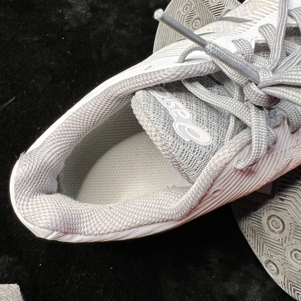Asics Volley Elite FF B751N Womens 8 Athletic Running Shoes White Silver Sneaker - Picture 6 of 7